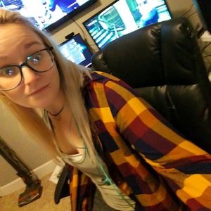 Meet your Posher, Mackenzie